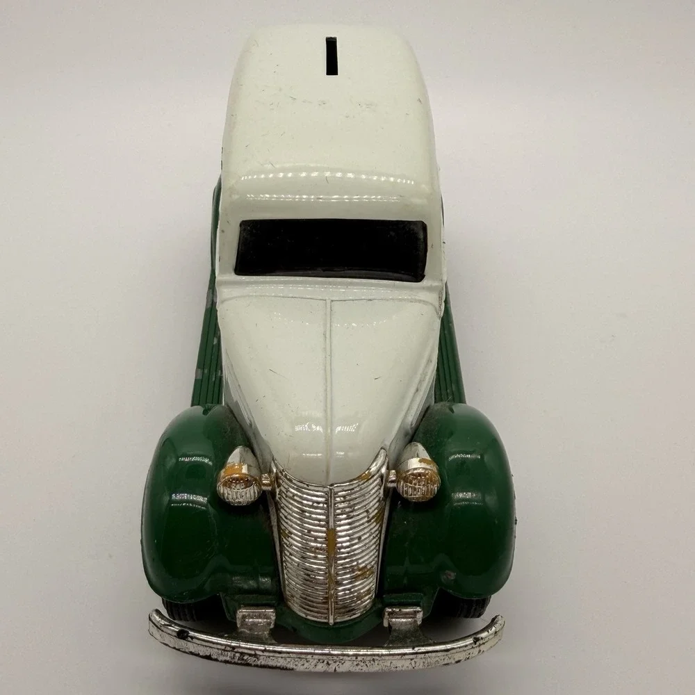 ERTL 1938 Chevy Truck Krispy Kreme Diecast Piggy Bank 8
